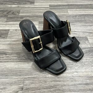 WHITE HOUSE BLACK MARKET Bamboo Buckle Black Sandals Women's Size 8.5